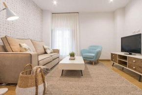 Luis Rey Central Suite by Valcambre